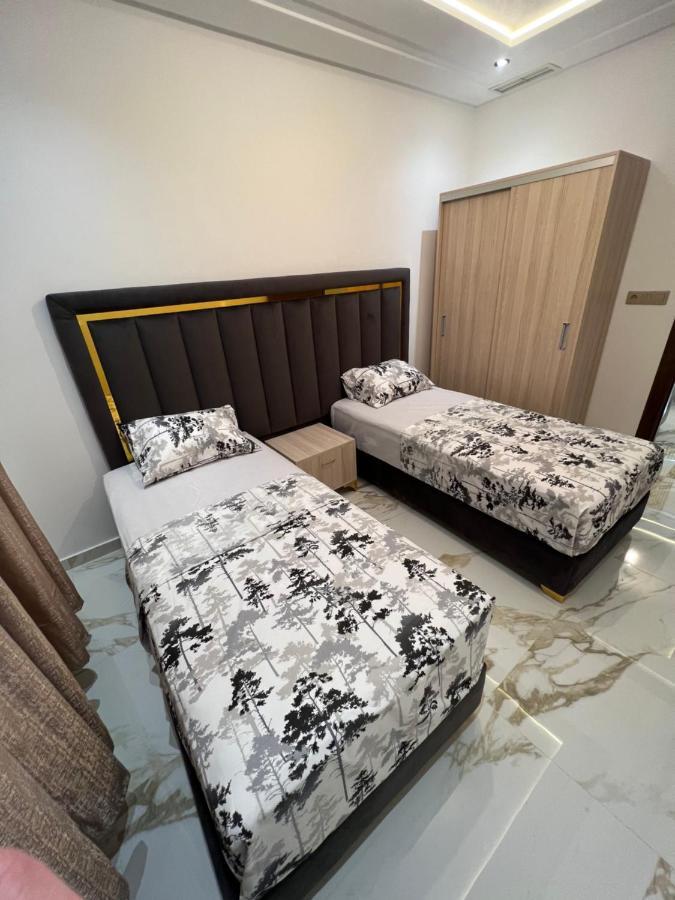Apartment 1 De Luxe Hay Almatar